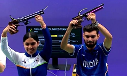 Kamaljeet, Suruchi shoot gold in 10m air pistol mixed team event