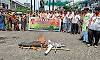 Yadgir BJP stages protest with mock funeral procession against state government