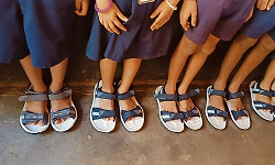 Honnavar: Primary school children given adult-sized footwear