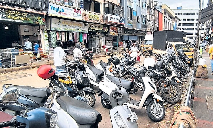 Mangaluru: ಪಾಲನೆ ಆಗದ ಕಮಿಷನರ್‌ ಆದೇಶ
