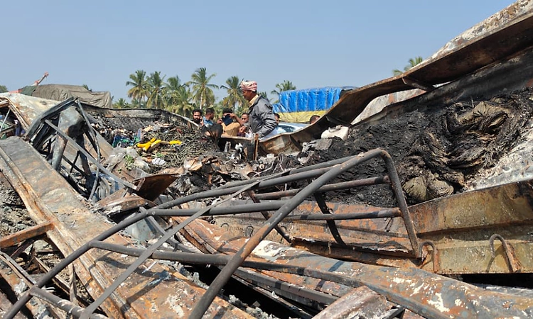 School bus driver’s alert action saves 48 students in Chitradurga NH-48 fire accident