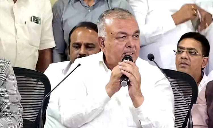 ಚಿತ್ರದುರ್ಗ ಅವಘಡಕ್ಕೆಲಾರಿ ಚಾಲಕನ ಅಜಾಗರೂಕತೆ ಕಾರಣ: ಸಾರಿಗೆ ಸಚಿವ