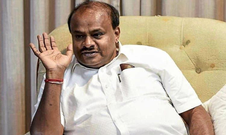 ಹೊಸ ವರ್ಷಕ್ಕೆ ಮದ್ಯದಂಗಡಿ ಹರಾಜು ಉಡುಗೊರೆ: ಎಚ್‌ಡಿಕೆ