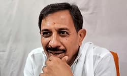 ‘ಜನರಿಂದ ಚಪ್ಪಲಿಯಲ್ಲಿ ಹೊಡೆಸುವೆ’ ಶಾಸಕರಿಂದ ತಹಶೀಲ್ದಾರ್‌ಗೆ ಧಮ್ಕಿ