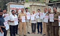 KSRTC ನೌಕರರ ಬಾಕಿ ವೇತನ ಪಾವತಿಗೆ ಆಗ್ರಹಿಸಿ ಗೇಟ್ ಮೀಟಿಂಗ್ ಪ್ರತಿಭಟನೆ