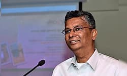 ನಾಯಕತ್ವ ಗೊಂದಲ ಅವರಿಬ್ಬರೇ ಬಗೆಹರಿಸಿಕೊಳ್ಳಬೇಕು: ಜಾರಕಿಹೊಳಿ