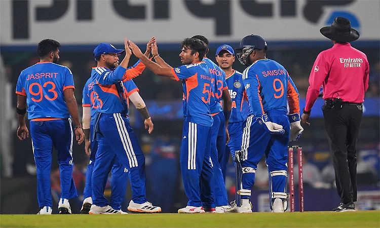Abhishek, Suryakumar blaze fifties as India hammer NZ to seal T20I series 3-0