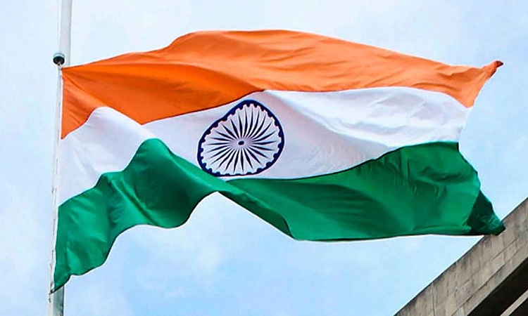 Dharwad: ಗಣರಾಜ್ಯೋತ್ಸವ; ಜಿಲ್ಲಾ ಉಸ್ತುವಾರಿ ಸಚಿವ ಸಂತೋಷ ಲಾಡ್ ರಿಂದ ಧ್ವಜಾರೋಹಣ