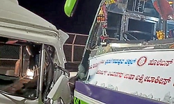 Shivamogga: ಭೀಕರ ಅಪಘಾತ: ತುಂಗಾ ಸೇತುವೆ ಮೇಲೆ ಖಾಸಗಿ ಬಸ್-ಟಿಟಿ ಮುಖಾಮುಖಿ ಡಿಕ್ಕಿ