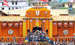 Uttarakhand: ಬದರಿನಾಥ, ಕೇದಾರನಾಥ ದೇವಸ್ಥಾನಕ್ಕೆ ಅನ್ಯಧರ್ಮೀಯರ ಪ್ರವೇಶ ನಿಷೇಧ?