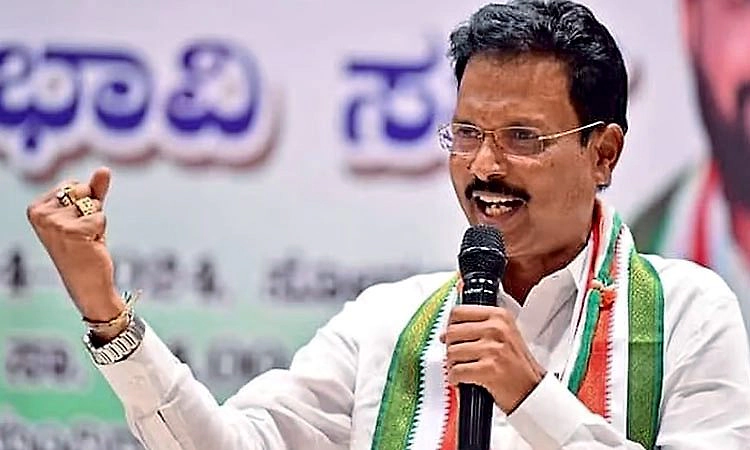 ಕಾರ್ಯಾಂಗದ ವೈಫಲ್ಯದಿಂದ ಬ್ಯಾನರ್ ಗಲಾಟೆ: ತುಕಾರಾಂ  