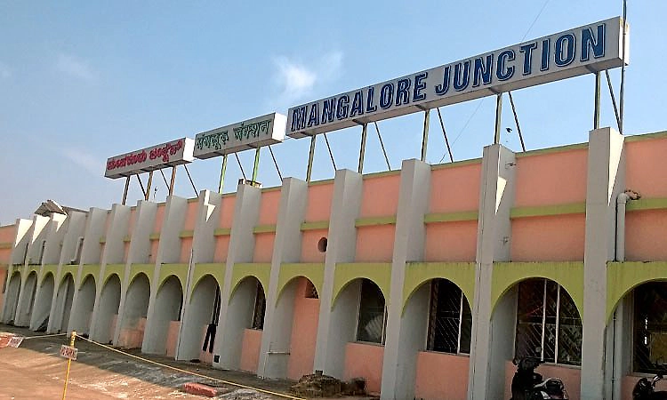 Holi: ಮಂಗಳೂರು ಜಂಕ್ಷನ್‌-ಅಹಮದಾಬಾದ್‌ ಜಂಕ್ಷನ್‌ :ಹೋಳಿ ವಿಶೇಷ ರೈಲು