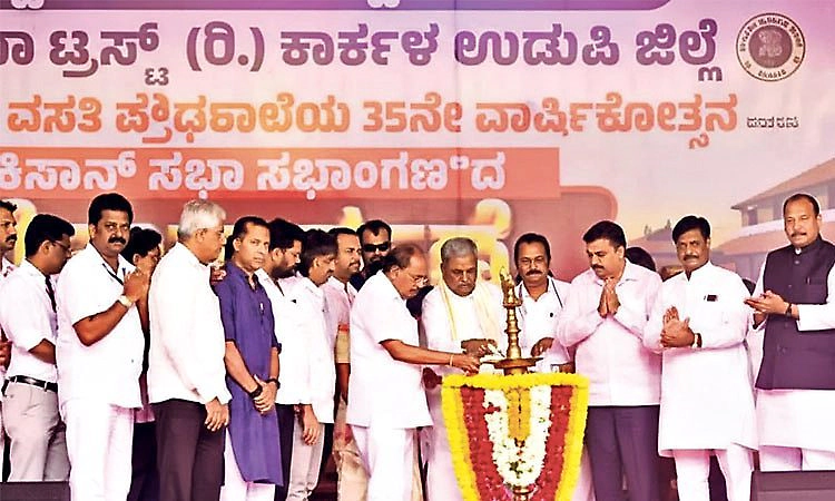 ಸಾಮಾಜಿಕ ನ್ಯಾಯದೊಂದಿಗೆ ಪ್ರಗತಿಗೆ ಸಂಕಲ್ಪ: ಸಿದ್ದರಾಮಯ್ಯ