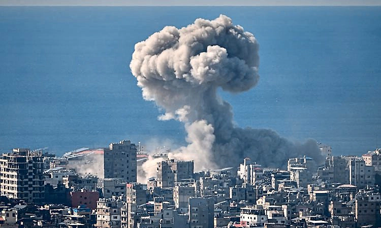 ಇರಾನ್‌ನ 10000 ಪ್ರದೇಶಗಳ ಮೇಲೆ ಯಶಸ್ವಿ ದಾಳಿ ನಡೆಸಿದ್ದೇವೆ: ಅಮೆರಿಕ