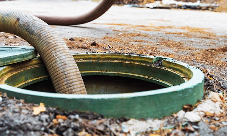 6 die of suspected asphyxiation inside under-construction septic tank in Odisha’s Kalahandiv