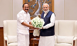 ಪ್ರಧಾನಿ ಮೋದಿ ಭೇಟಿಯಾದ ಕೇರಳ ನೂತನ ಸಿಎಂ ವಿ.ಡಿ. ಸತೀಶನ್
