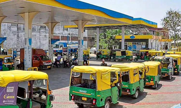 ಪೆಟ್ರೋಲ್‌, ಡೀಸೆಲ್‌ ಬೆನ್ನಲ್ಲೇ ಮತ್ತೆ ಸಿಎನ್‌ಜಿ ದರ ಕೆ.ಜಿ.ಗೆ 2 ರೂ. ಏರಿಕೆ