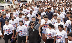TN CM Vijay flags off anti-drug marathon, runs 6 km to spread awareness