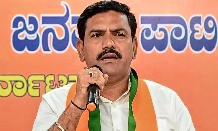 ದೇಶದಲ್ಲಿ ಅರಾಜಕತೆ ಸೃಷ್ಟಿ ತಡೆಗೆ ಪ್ರಧಾನ್ ರಾಜೀನಾಮೆ: ವಿಜಯೇಂದ್ರ