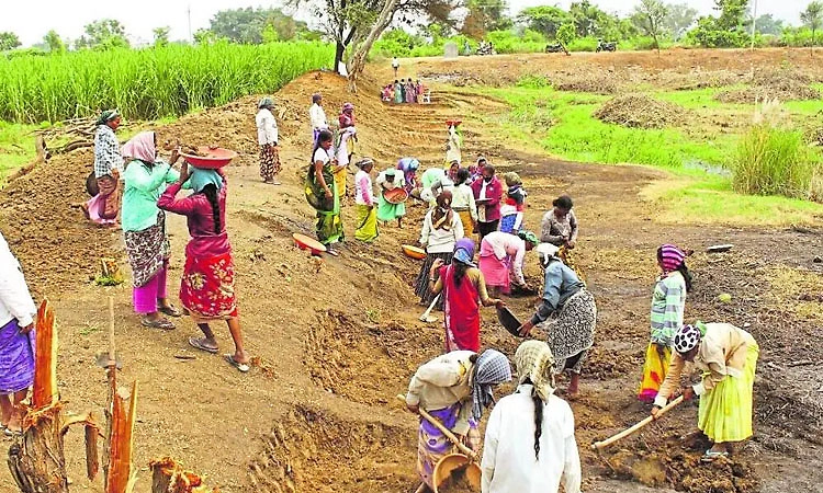 ‘ಬರ’ ಜಿಲ್ಲೇಲಿ ರಾಮ್‌ ಜಿ ಅಡಿ 150 ದಿನ ಕೆಲಸ