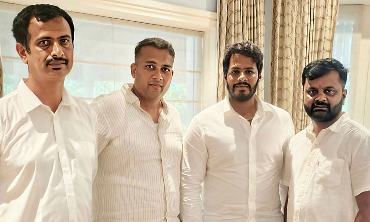 ಮೂಡಿಗೆರೆ ಬಿಜೆಪಿ-ಕಾಂಗ್ರೆಸ್‌ ಮುಖಂಡರು ಜೆಡಿಎಸ್‌ ಸೇರ್ಪಡೆ