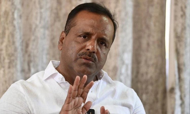ವಿವಿಧ ಭವನಗಳ ಕಾಮಗಾರಿ ಪ್ರಗತಿ ಪರಿಶೀಲನೆ ನಡೆಸಿ ಸ್ಪೀಕರ್‌ ಖಾದರ್‌ ಸೂಚನೆ