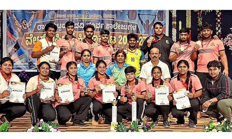 Eight Alvas PU College weightlifters selected for national-level competition