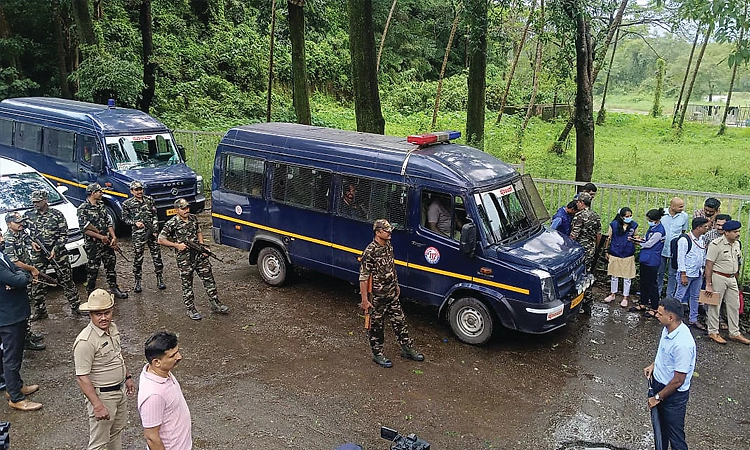 ಧರ್ಮಸ್ಥಳ ಗ್ರಾಮ: ಬುರುಡೆ ಪ್ರಕರಣ ಎಸ್‌ಐಟಿ ಮುಖ್ಯಸ್ಥರು ಬೆಳ್ತಂಗಡಿಯಲ್ಲಿ ಮೊಕ್ಕಾಂ