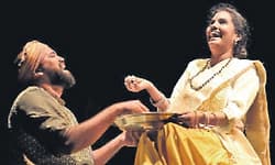 Drama: ರಂಗದ ಮೇಲೆ ಸಾಕಾರಗೊಂಡ ‘ಮೈ ಮನಗಳ ಸುಳಿಯಲ್ಲಿ'