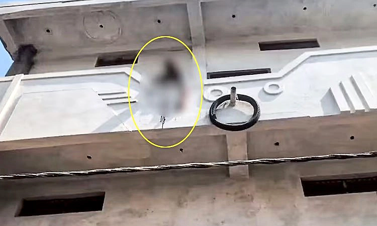 Shocking: ಬಾಲ್ಕನಿಯಿಂದ ಗುಟ್ಕಾ ಉಗುಳುವ ವೇಳೆ ವಿದ್ಯುತ್ ಸ್ಪರ್ಶಿಸಿ ವ್ಯಕ್ತಿ ಸಾವು