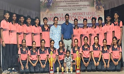 ಮೂಡುಬಿದಿರೆ: ಆಳ್ವಾಸ್‌ ಪದವಿ ಪೂರ್ವ ಕಾಲೇಜಿಗೆ ಸತತ 19 ಬಾರಿ ಅವಳಿ ಪ್ರಶಸ್ತಿ