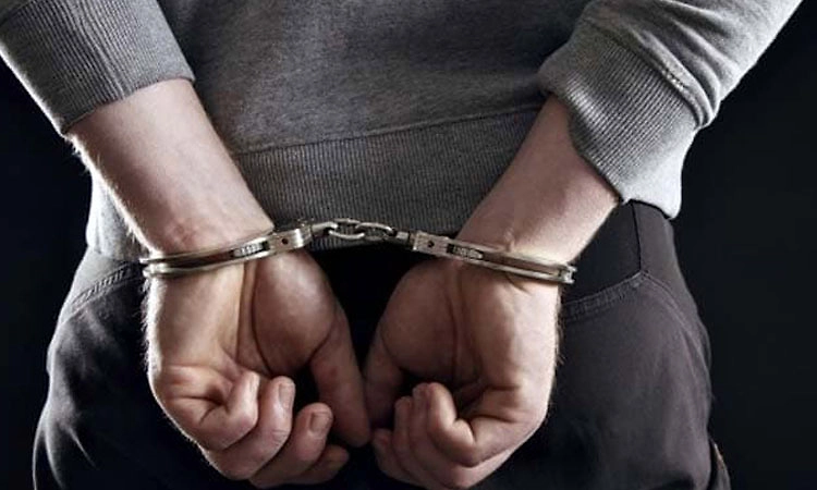 ಸೂಟ್‌ಕೇಸ್‌ನಲ್ಲಿ ಯುವತಿಯ ಶವ ಪತ್ತೆ: 50 ವರ್ಷದ ಲಿವ್ ಇನ್ ಸಂಗಾತಿ ಬಂಧನ