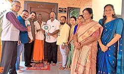 Kaup: ದಾನಿಗಳ ನೆರವಿನೊಂದಿಗೆ ನಿರ್ಮಿಸಿದ ಮನೆ ಹಸ್ತಾಂತರ