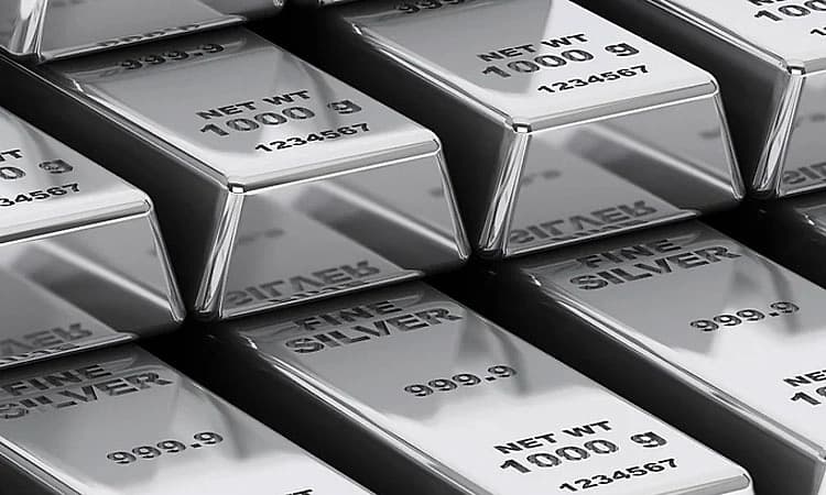 ಒಂದೇ ದಿನ 9350 ರೂ.ಏರಿಕೆ: 1 ಕೆ.ಜಿ.ಗೆ ಈಗ ದಿಲ್ಲಿಯಲ್ಲಿ 2.36 ಲಕ್ಷ ರೂ.