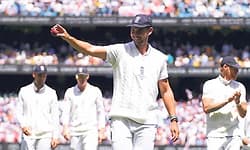 ಬಾಕ್ಸಿಂಗ್ ಡೇ ಟೆಸ್ಟ್ ಮ್ಯಾಚ್: ಮೊದಲ ದಿನವೇ ಎರಡೂ ತಂಡಗಳು ಆಲೌಟ್!