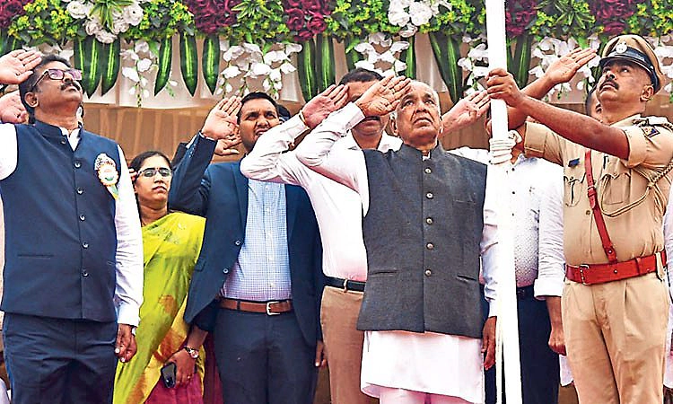 Republic Day: ಸಂವಿಧಾನಕ್ಕೆ ಬದ್ಧರಾಗಿರುವುದು ಅಗತ್ಯ: ಸಚಿವ ಭೋಸರಾಜು