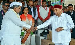 ಮುನಿಸು ಮರೆತು ನಸುನಕ್ಕ ಸಿಎಂ ಸಿದ್ದರಾಮಯ್ಯ- ಗವರ್ನರ್ ಗೆಹಲೋತ್‌