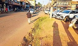 Kinnigoli ಮುಖ್ಯ ರಸ್ತೆ: ಸ್ಥಿರ ಚರಂಡಿ ಬೇಡಿಕೆ