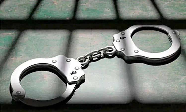 Mangaluru: ಮಾದಕ ಸೇವನೆ: ಮೂವರ ಸೆರೆ