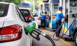 ಇಂಧನದ ಮೇಲಿನ ಅಬಕಾರಿ ಸುಂಕ ಕಡಿತ ಮಾಡಿದ ಸರ್ಕಾರ: ಕಡಿಮೆಯಾಗುತ್ತಾ ಪೆಟ್ರೋಲ್-ಡೀಸೆಲ್‌ ಬೆಲೆ?