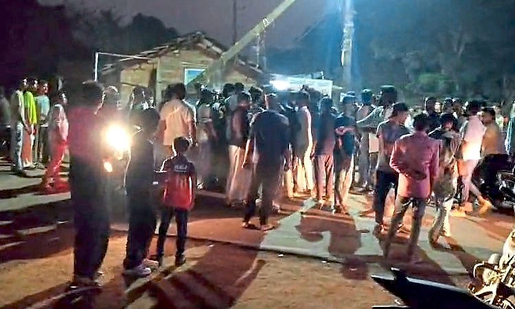 Bhatkal: ಹಾರ್ನ್ ವಿಚಾರವಾಗಿ ನಡೆದ ಜಗಳ ಚಾಕು ಇರಿಯುವ ತನಕ... ಇಬ್ಬರಿಗೆ ಗಾಯ