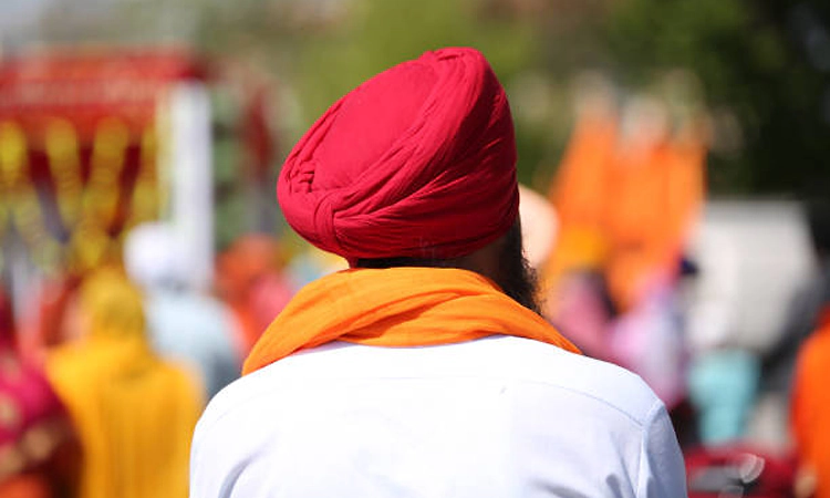 Sikh man assaulted, told to "get out of my country" in Canada