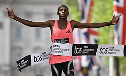 Sabastian Sawe of Kenya becomes first person to run a sub-2-hour marathon to win in London