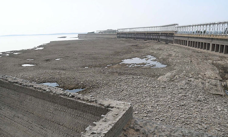 ಉತ್ತರದ ಡ್ಯಾಂಗಳಲ್ಲಿ ನೀರು ಭರಪೂರ: ದಕ್ಷಿಣದಲ್ಲೇ ಬರ!