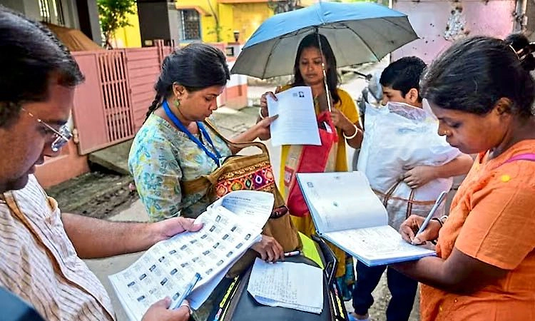 ಎಸ್‌.ಐ.ಆರ್ ಸಂವಿಧಾನಕ್ಕೆ ಜೀವ ತುಂಬಿದೆ..: ಸುಪ್ರೀಂನಲ್ಲಿ ಚುನಾವಣಾ ಆಯೋಗಕ್ಕೆ ದೊಡ್ಡ ಗೆಲುವು