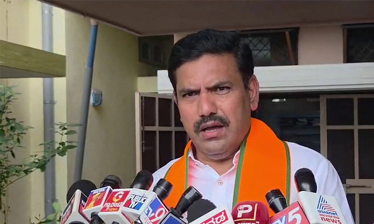 ಯಾರು ಸಿಎಂ ಆಗುತ್ತಾರೆ ಎಂಬುದು ಮುಖ್ಯವಲ್ಲ, ಕಾಂಗ್ರೆಸ್ ಅವನತಿ...: ವಿಜಯೇಂದ್ರ