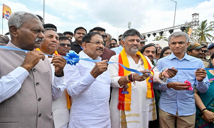 CM Shivakumar inaugurates 10.7 km long signal-free road in Bengaluru