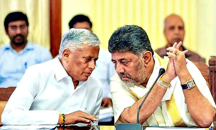 ನನ್ನದೇ ಆಗಬೇಕೆಂಬ ಹಠಬಿಟ್ಟು ಜನರ ಭಾವನೆಗೆ ಸ್ಪಂದಿಸಿ.. ಸಿಎಂ ಗೆ ಸಚಿವ ಸೋಮಣ್ಣ ಸಲಹೆ