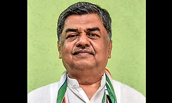 ಬಿಡದಿ ಬಗ್ಗೆ ಎಚ್‌ಡಿಕೆ ವಿಧಾನಸೌಧಕ್ಕೆ ಬಂದು ಚರ್ಚಿಸಲಿ: ಬಿ.ಕೆ.ಹರಿಪ್ರಸಾದ್‌