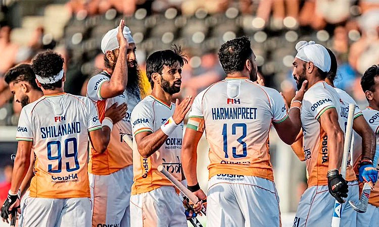 ಹಾಕಿ: ಪಾಕಿಗೆ ದೊಡ್ಡ ಸೋಲಿನೇಟು: ಭಾರತಕ್ಕೆ 7-1 ಪ್ರಚಂಡ ಗೆಲುವು